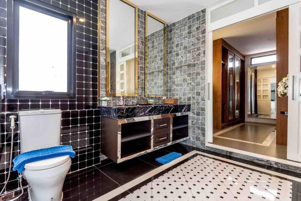 3Bd Pool Villa Pattaya With Sauna - Exquisite Pool Villa B Nong Prue Exteriér fotografie